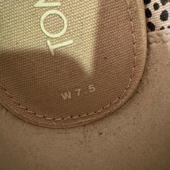 TOMS canvas peep-toe cork wedge slip-ons in EUC. - Picture 9 of 9